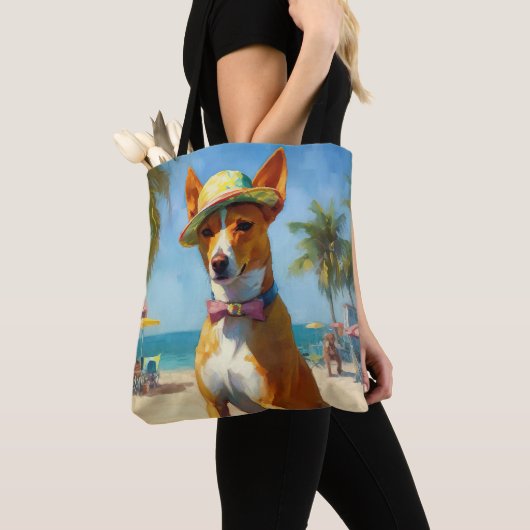Basenji on Beach, Sommergeschenk für Hundefreunde Tasche (Von Nahem)