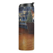 Basenji Weihnachtsreise: Pawsome Holiday Delight Thermosbecher (Nach links gedreht)