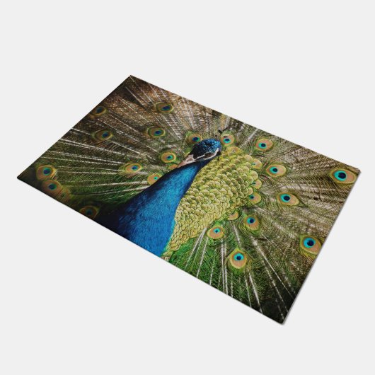 Bashful Peacock Fußmatte (Schrägansicht)