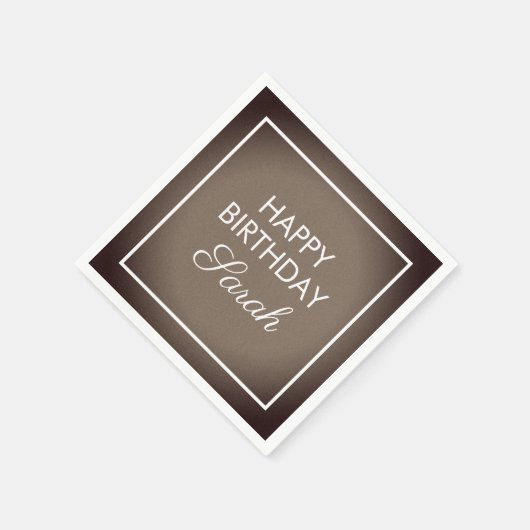 Basic Brown White Happy Birthday Serviette (Ecke)