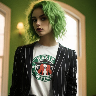 Basic Hexe Womens Halloween T-Shirt