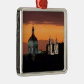 Basilica da Estrela, Bairro Alto, Lissabon Ornament Aus Metall (Rechts)