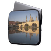 Basilica de Nuestra Senora de Pilar Laptopschutzhülle (Vorderseite Links)