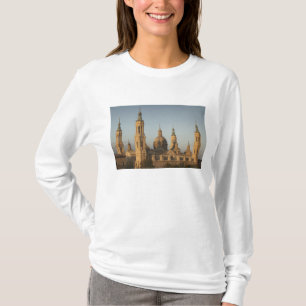 Basilica de Nuestra Senora de Pilar T-Shirt