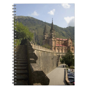 Basilika de Covadonga, nordwestliches Spanien. Notizblock