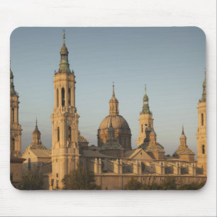 Basilika unserer Lieben Frau auf dem Pfeiler Mousepad