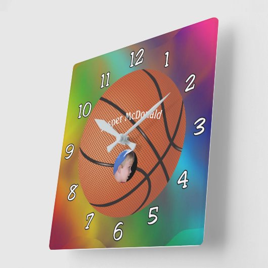 Baskeball Multi-farbiges Bkgrd-Foto Personalisiere Quadratische Wanduhr (Winkel)