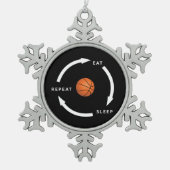 Basketball Eat Sleep Wiederholung Sportfan Sprichw Schneeflocken Zinn-Ornament (Vorderseite)
