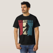 Basketball Energie – Dynamische Spielersilhouette T-Shirt (Vorne ganz)