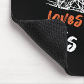 Basketball Er Liebe nur seinen Ball Mousepad (Ecke)