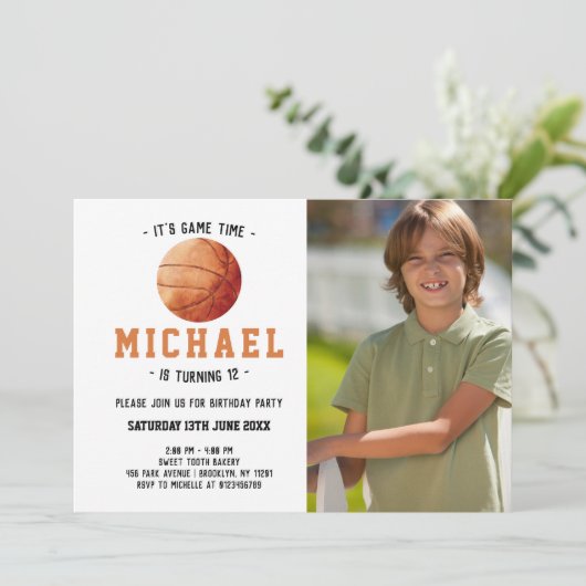 Basketball Geburtstag Einladung (Stehend Vorderseite)