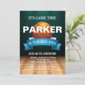 Basketball Geburtstagsjunge Sportthemenspiel Einladung (Stehend Vorderseite)