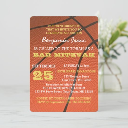 Basketball Gold Bar Mitzvah Einladung (Stehend Vorderseite)