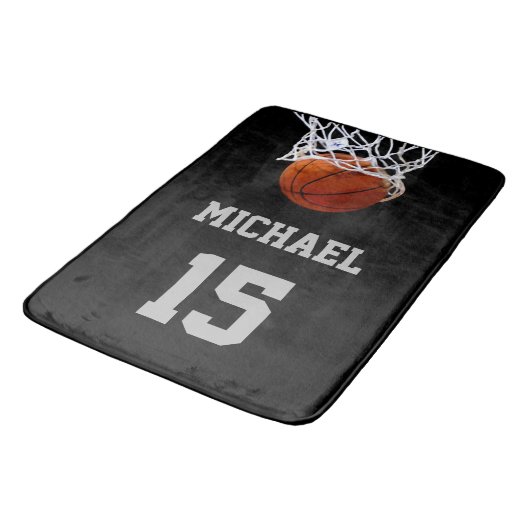 Basketball Ihr Name Badematte (Schrägansicht)