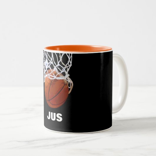 Basketball - Ihr Name ist individuell Zweifarbige Tasse (VorderseiteRechts)