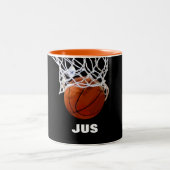 Basketball - Ihr Name ist individuell Zweifarbige Tasse (Mittel)