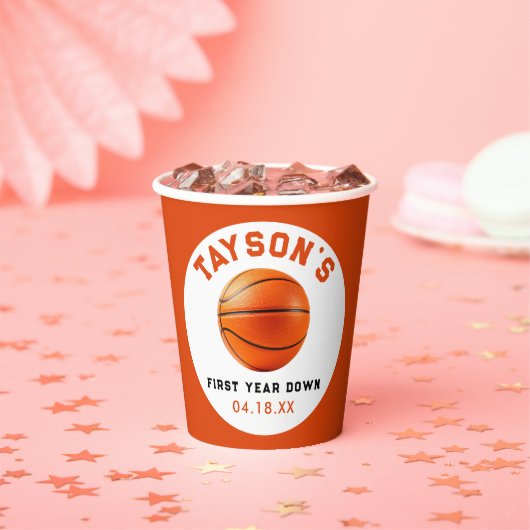 Basketball im ersten Jahr ab 1. Geburtstag Pappbecher (Insitu)