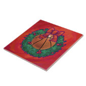 Basketball im Inneren des Weihnachtsschadens Fliese (Seite)