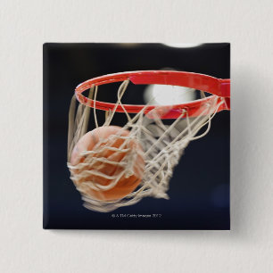 Basketball im Korb. Button