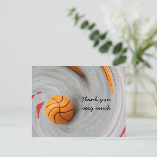 Basketball mit Liebe auf dem Platz vielen Dank Postkarte (Stehend Vorderseite)