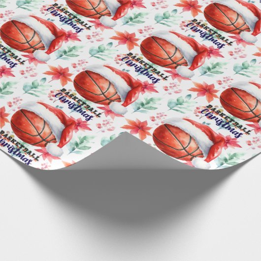 Basketball mit Weihnachtsmannmütze zu Weihnachten Geschenkpapier (Ecke)