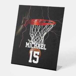 Basketball Name und Nummer hinzufügen Sockelschild