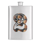 Basketball Nummer zwei, klassische Hüftflasche Flachmann (Vorderseite)