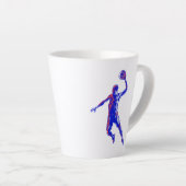 Basketball Player Slam Dunk, Rot und Blau Design Milchtasse (Rechte Ecke)