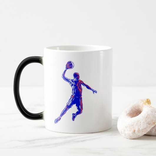 Basketball Player Slam Dunk, Rot und Blau Design Verwandlungstasse (Mit Donut)