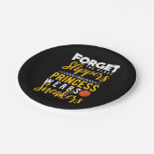 Basketball Princess trägt Sneakers Pappteller (Schrägansicht)