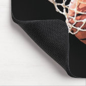 Basketballball in Aktion Mousepad (Ecke)