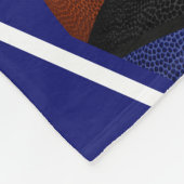 Basketballs schwarze schwarze Mannschaft färbt ihr Fleecedecke (Ecke)