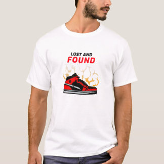 Basketballschuh verloren und gefunden T-Shirt