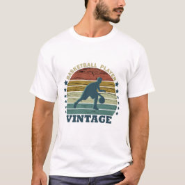 Basketballspieler, der im Retrostil den Sonnenunte T-Shirt