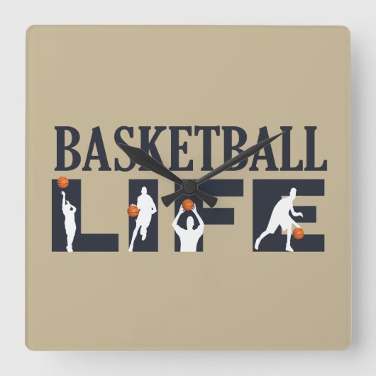 Basketballspieler, die mit orangefarbenem Ball tre Quadratische Wanduhr (Vorderseite)