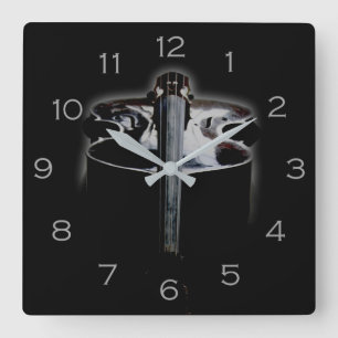 Bass 1 graue Zahlen Wccer Quadratische Wanduhr