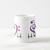 Bass Clef Heart EKG Waves Lila & Mulberry Kaffeetasse (Mittel)
