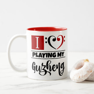 Bass Clef Herz I Liebe spielen meine Guzheng Zweifarbige Tasse