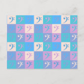 Bass Clef Music Pattern Pastellfarben Postkarte (Vorderseite)