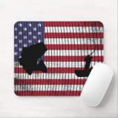 Bass und Fischer über die amerikanische Flagge Mousepad (Mit Mouse)