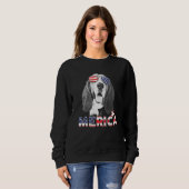 Basset Hound 4. Juli American Sunglass US Flag Sweatshirt (Vorne ganz)