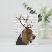 Basset Hound and Antlers Postkarte (Stehend Vorderseite)