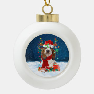 Basset Hound dog with Christmas ohrts Keramik Kugel-Ornament