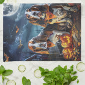 Basset Hound Halloween Spooky Geschirrtuch (Gefaltet)