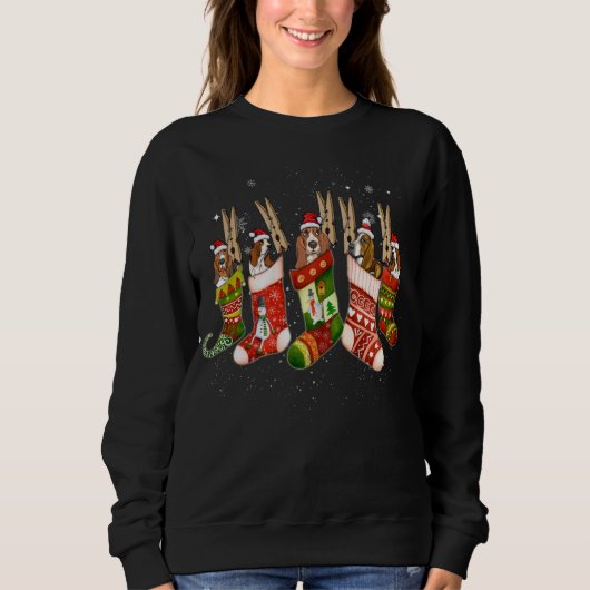 Basset Hound Hund in Weihnachten Socken Weihnachts Sweatshirt (Vorderseite)