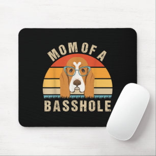 Basset Hound-Hündin präsentiert Lustige Bassh-Mama Mousepad
