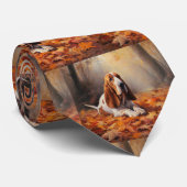 Basset Hound im Herbst Leaves Fall Inspiriert Krawatte (Gerollt)