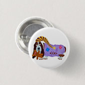 Basset Hound in Schlafanzug mit Teddybär Button (Vorne & Hinten)