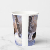 Basset Hound lassen es schneeweihen Pappbecher (Rechts)