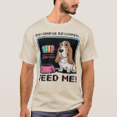 Basset Hound mit niedrigem Akku - Füttre mir! Pixe T-Shirt (Vorderseite)